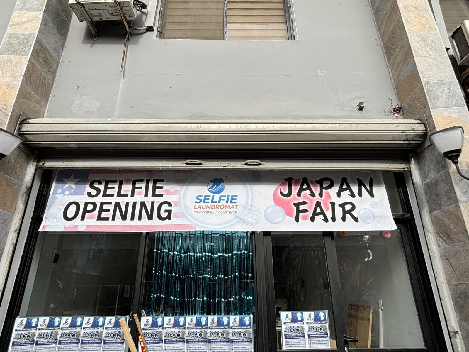 リベリア1号店、開業から2か月で月間目標の60万円を超えました